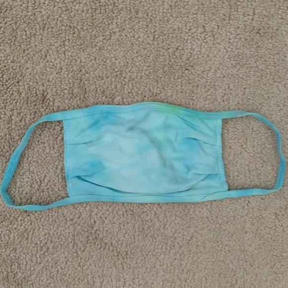 NWT blue tie dye face mask - Picture 2 of 16
